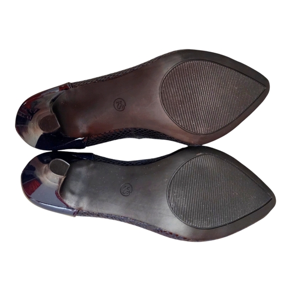 Karen Scott Gillian Navy Kitten Heel Size 6.5 New in Original Box - Picture 4 of 4